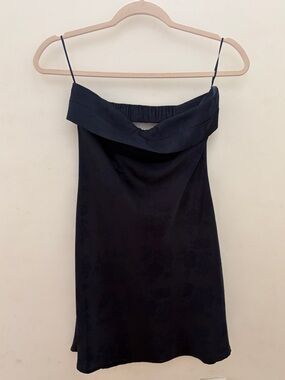 navy strapless dress